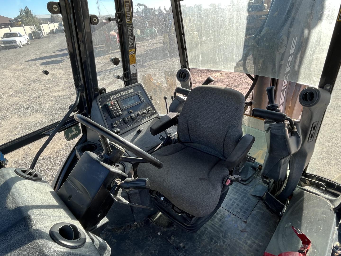 ./imagenes/INVOICE/2019/17303/RETROEXCAVADORA JOHN DEERE 310SK (55).JPG